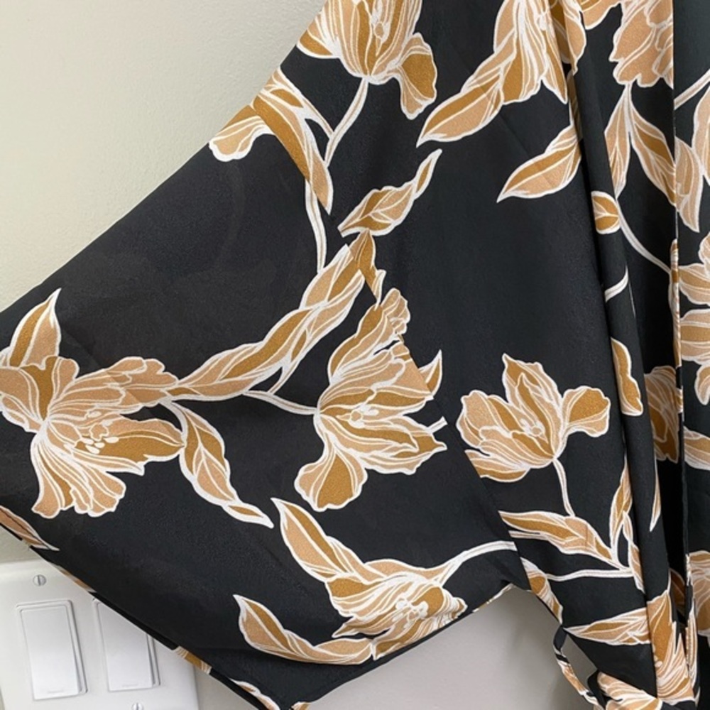 Nwt Maison Du Soir Floral Robe - image 6